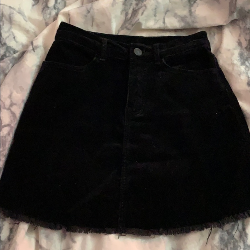 Brandy Melville black pencil skirt